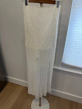White Textured Floral High-Waist Maxi Swimsuit Cover-Up Skirt